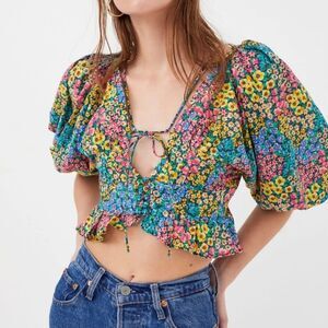 NWT For Love and Lemons Chic Feminine Playful Fairy Ruth Floral Crop Top Small